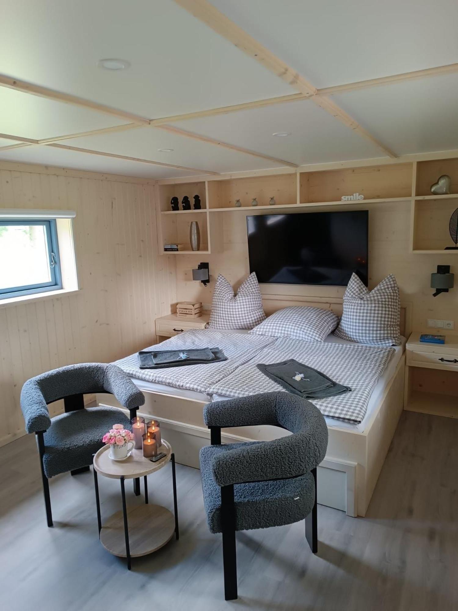 Tiny House & Alpaka-Erlebnis Im Ruhner Land - Naturidylle Pur Ziegendorf Exterior photo